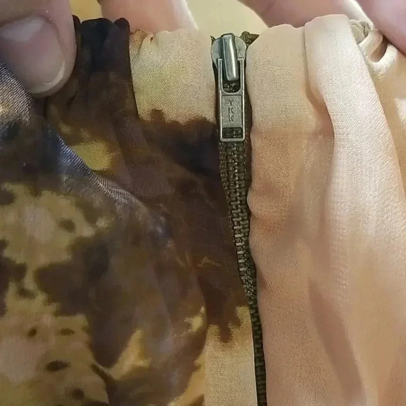 {MM Couture} Criss Cross Open Back Dress - Picture 7 of 10